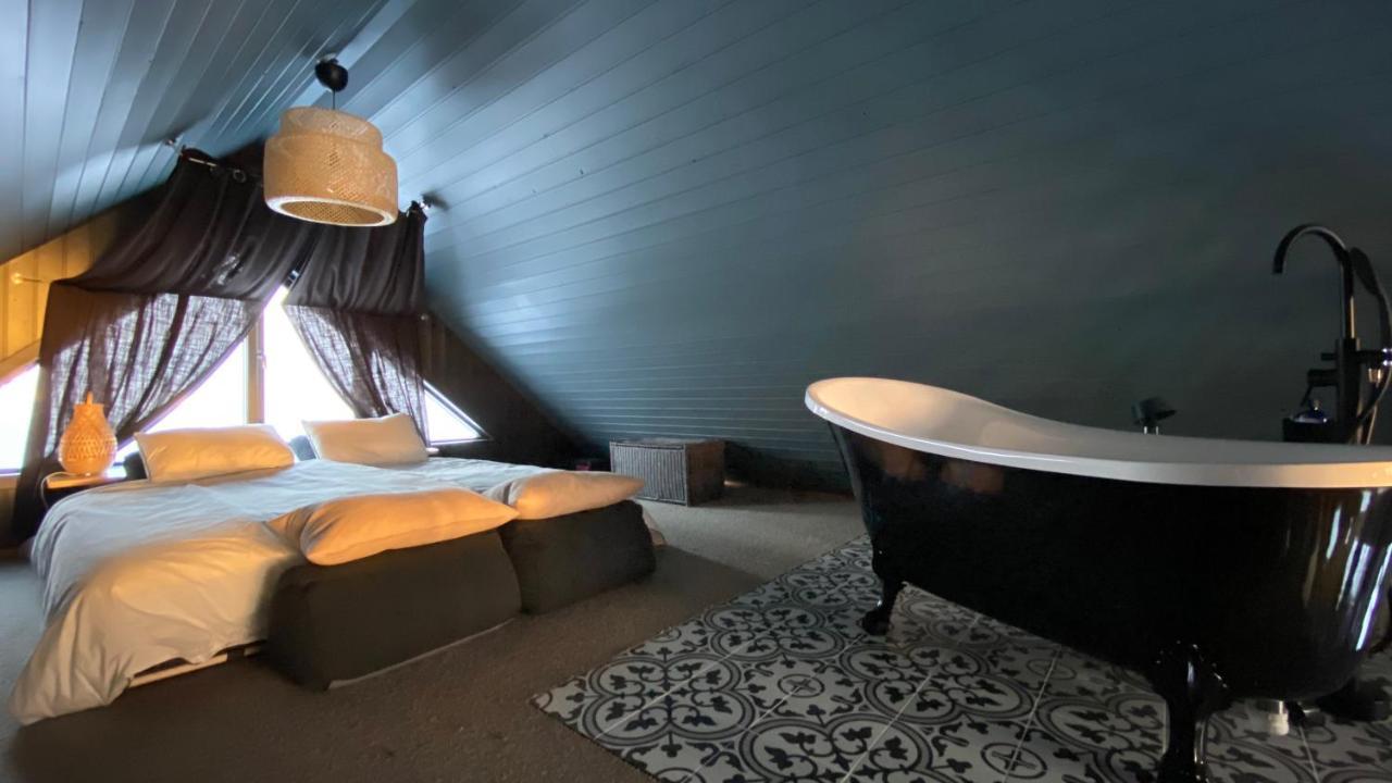 Marbakki Luxury Ocean Retreat Villa Budhir Exterior photo